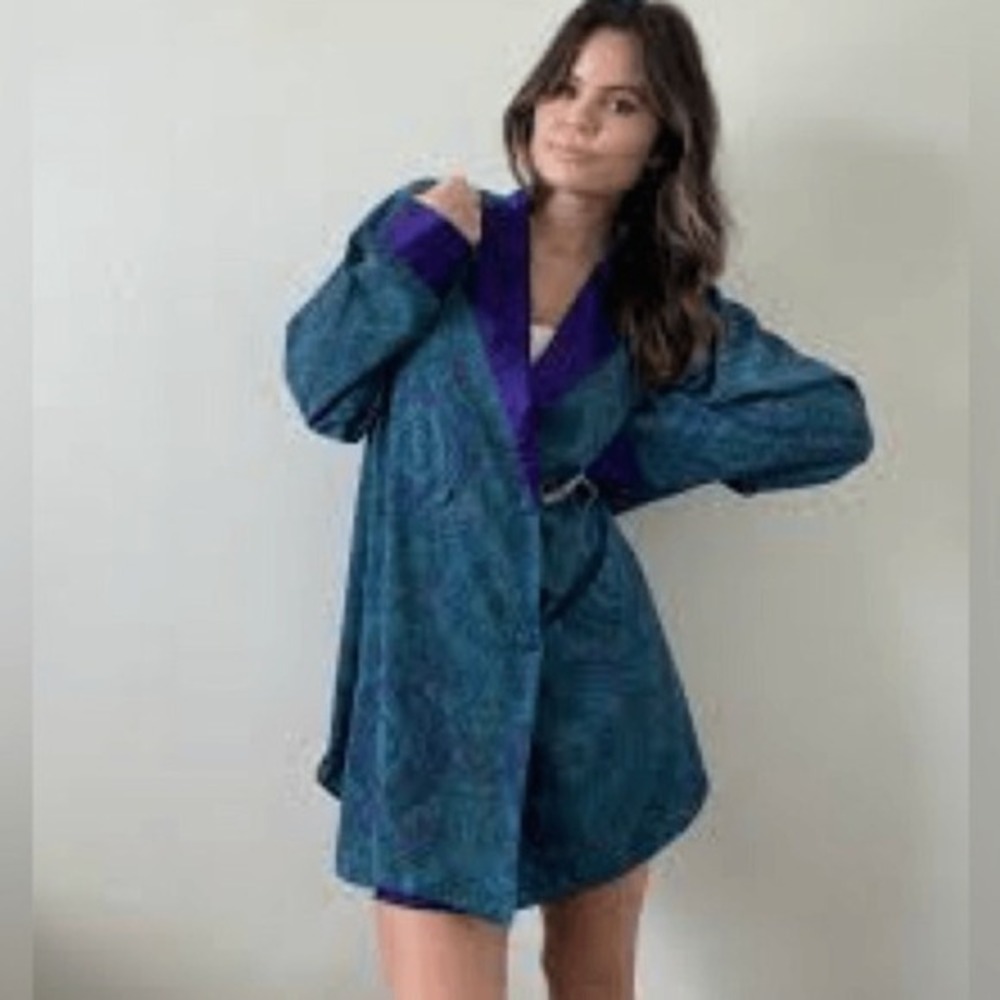 Victoria's Secret Gold Label Paisley Lounge Robe‎ Jacket Purple Blue L